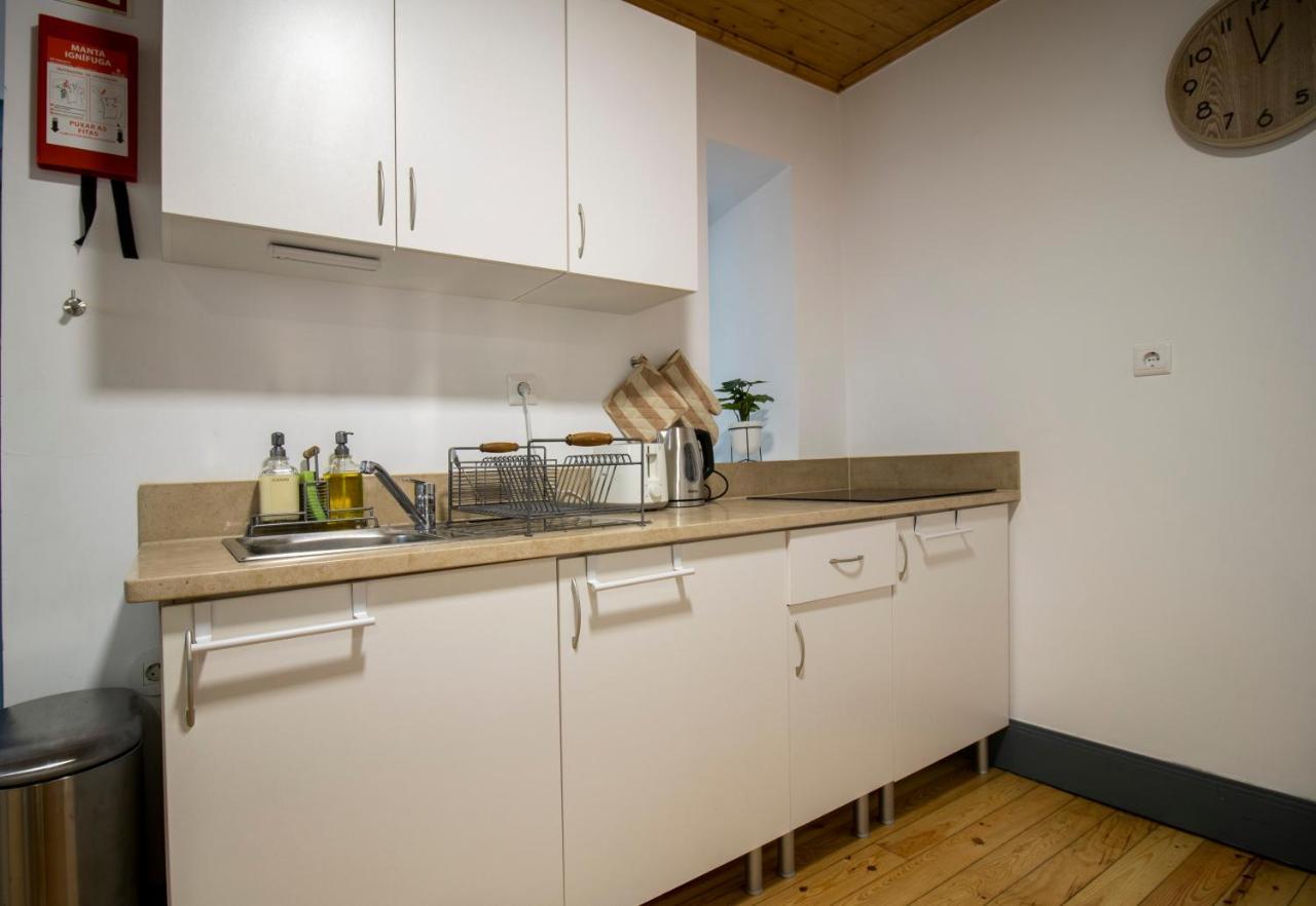 Se Velha Suites Coimbra Luaran gambar